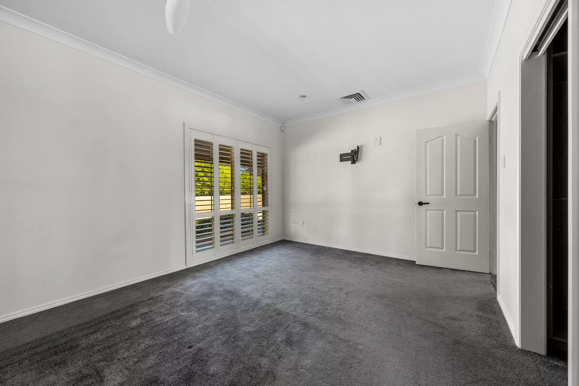 9 Avon Place, Windsor Downs For Sale by Cutcliffe Properties - image 1