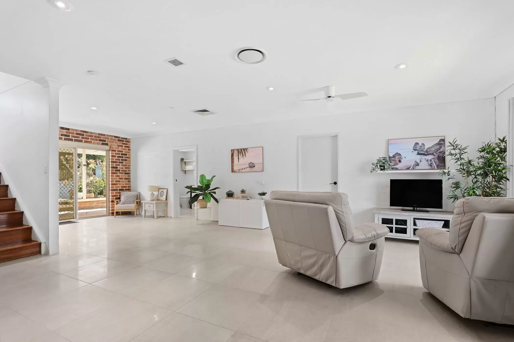 45 Old Hawkesbury Road, McGraths Hill Sold by Cutcliffe Properties - image 2