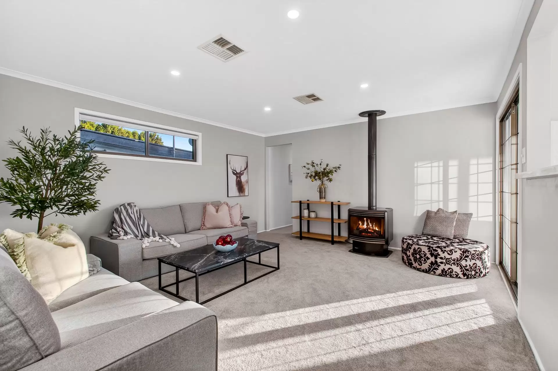 84 Bathurst Street, Pitt Town Auction by Cutcliffe Properties - image 1