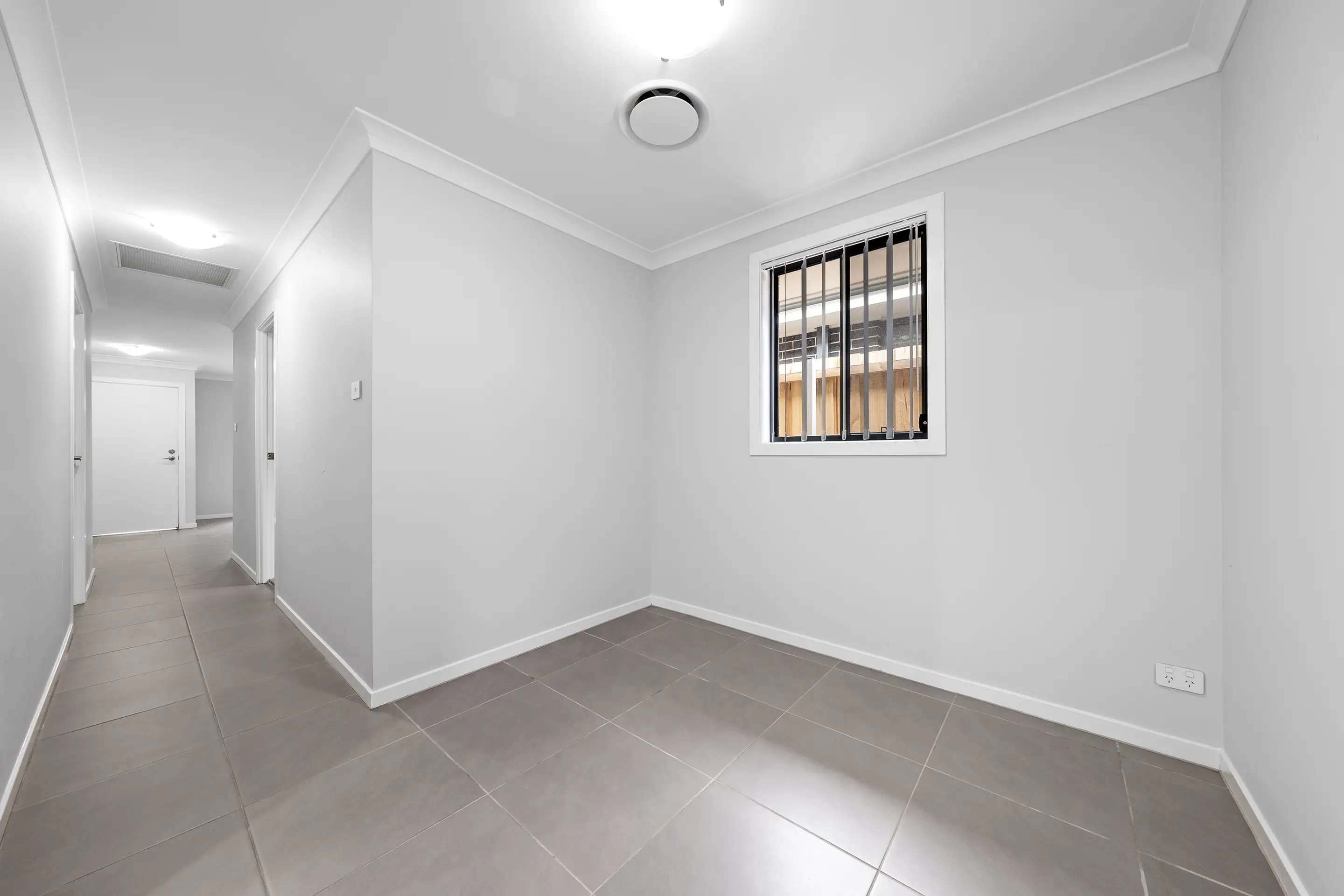 9 Timbercrest Street, Box Hill Sold by Cutcliffe Properties - image 3