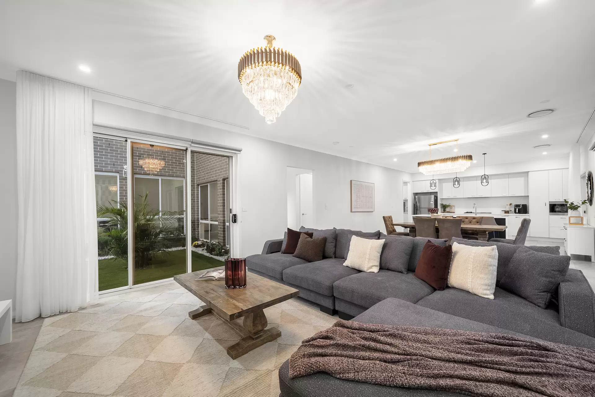 33 Ploughmans Boulevard, North Richmond For Sale by Cutcliffe Properties - image 1