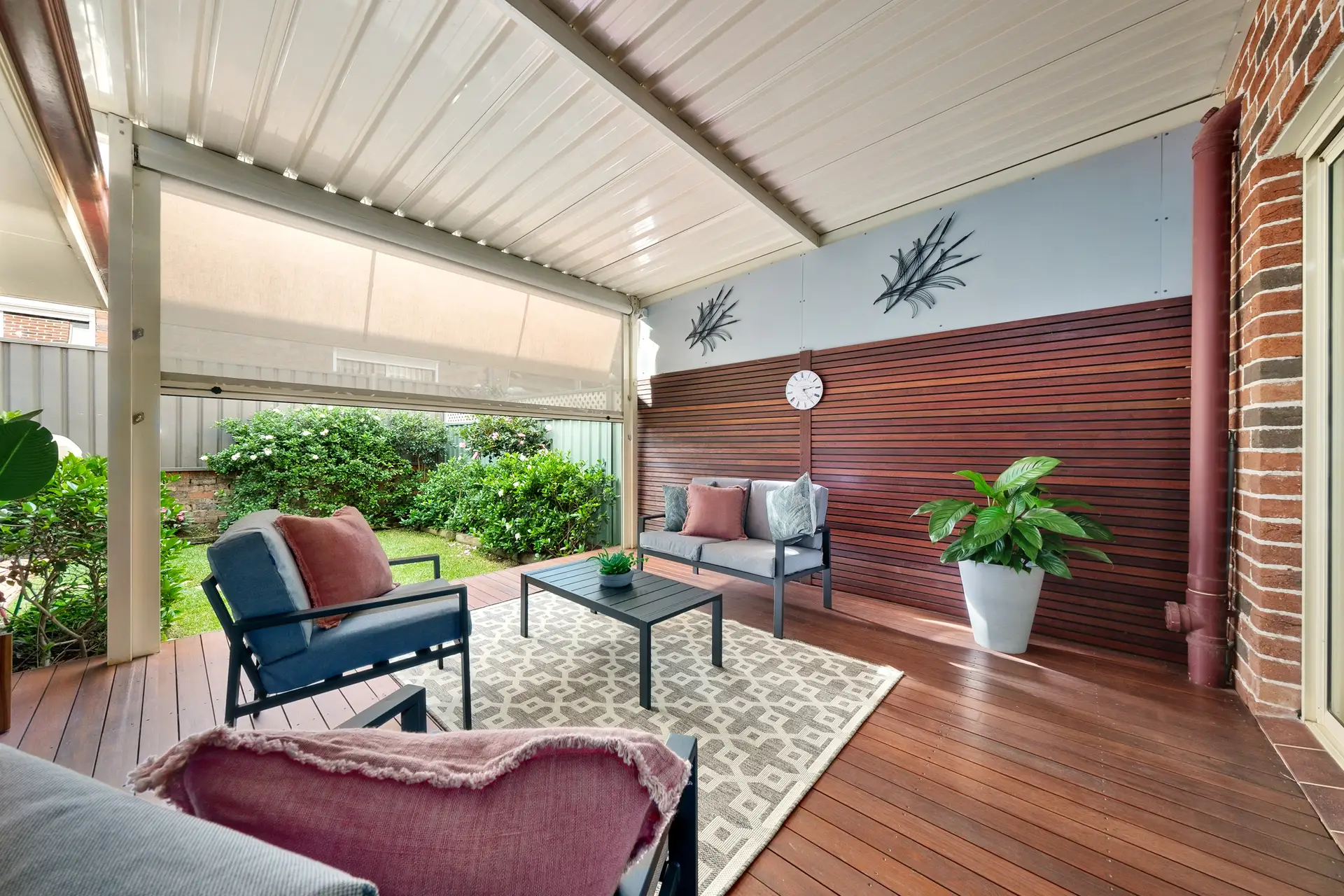 20a Flinders Place, North Richmond Sold by Cutcliffe Properties - image 1