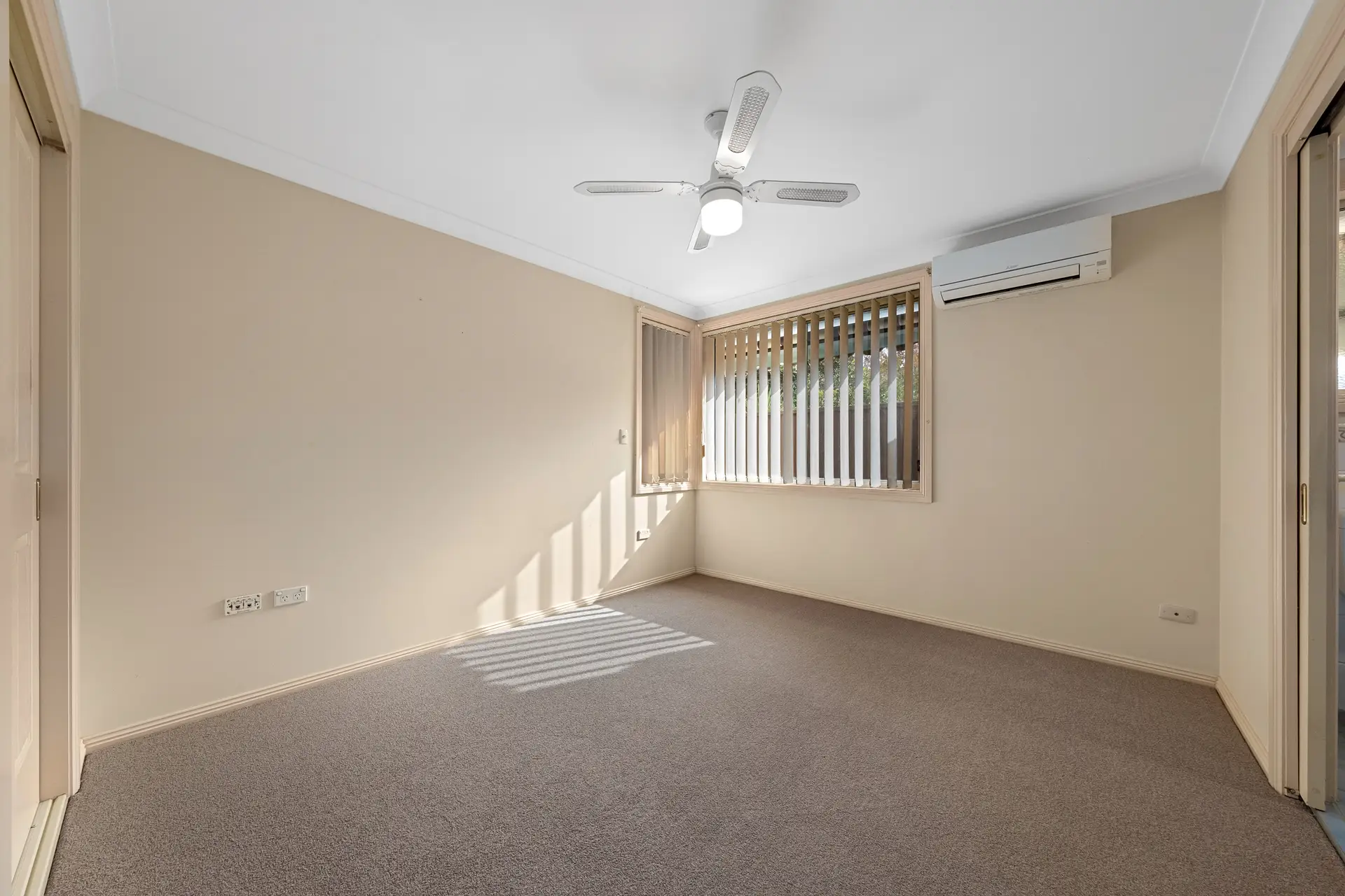 3/27 Campbell Street, North Richmond Sold by Cutcliffe Properties - image 1