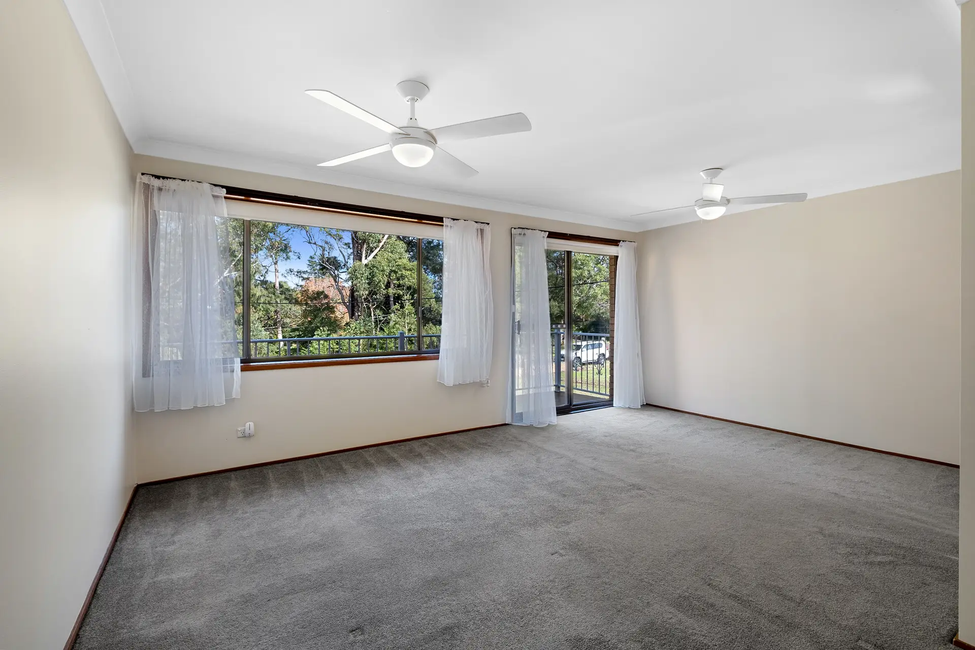 21 Vineys Lane, Dural Leased by Cutcliffe Properties - image 1