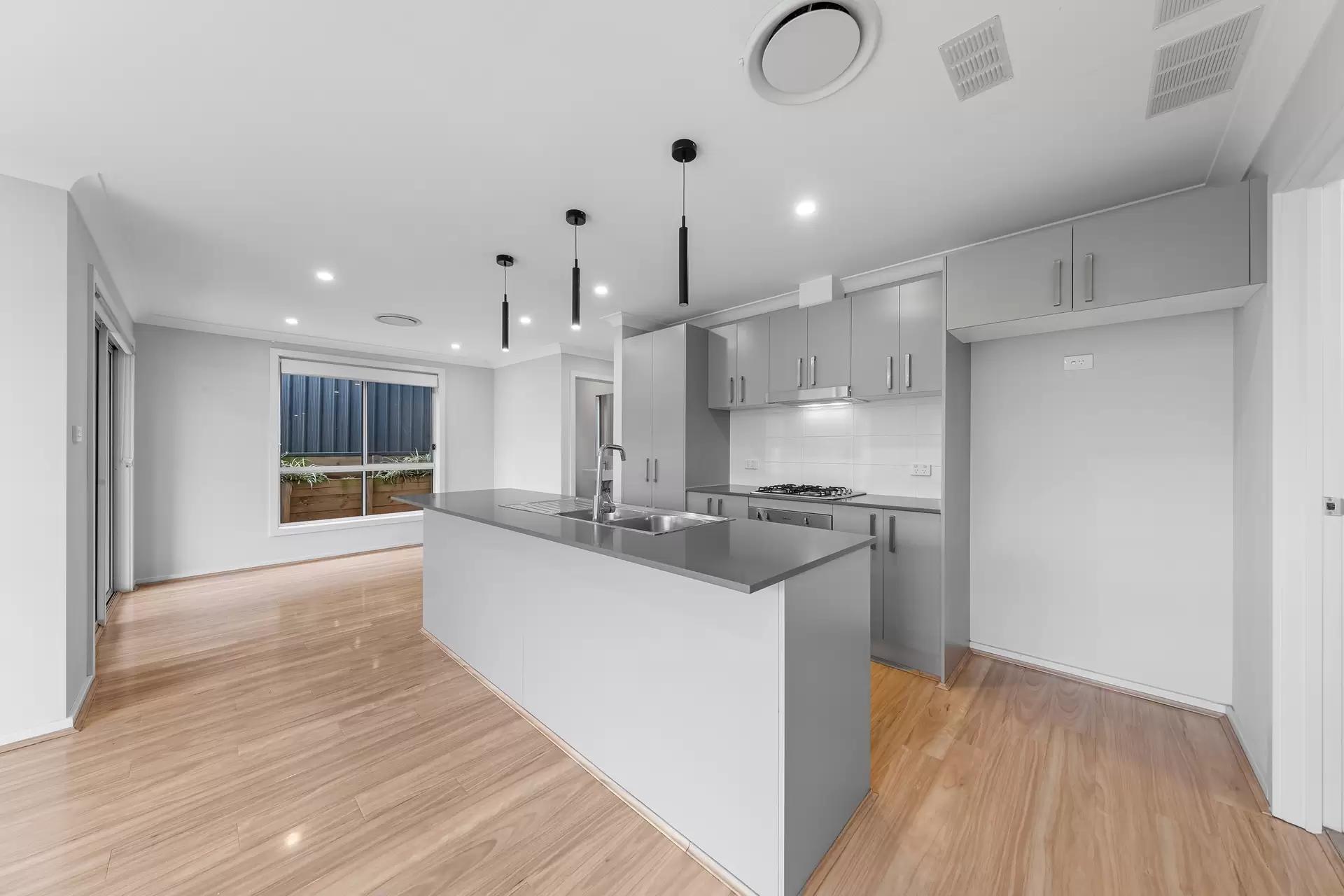 20 Memsie Street, Box Hill For Lease by Cutcliffe Properties - image 1