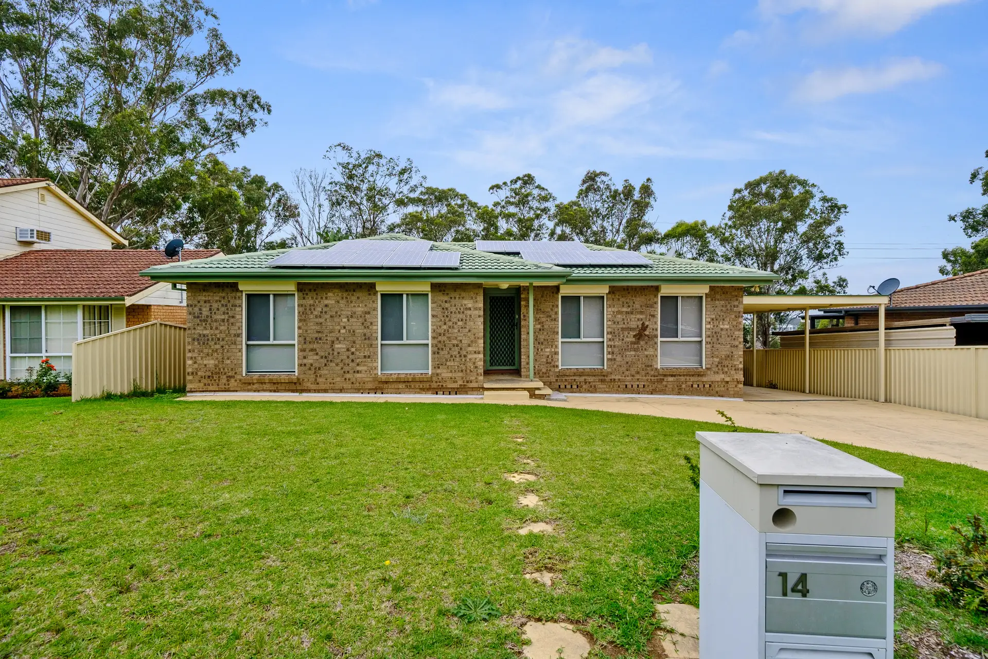 14 Seaton Crescent, Cranebrook Leased by Cutcliffe Properties - image 1