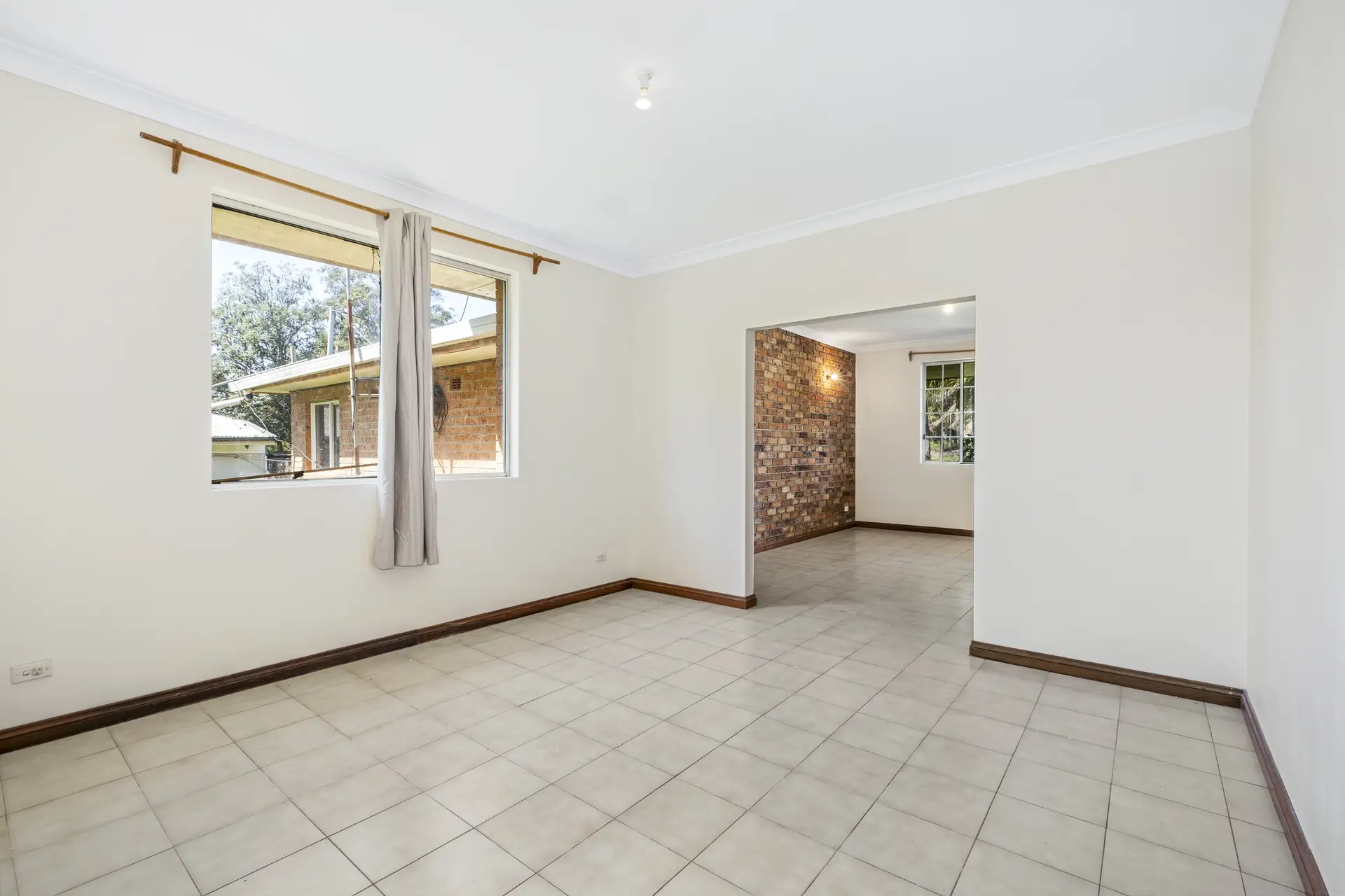 753a Windsor Road, Box Hill Leased by Cutcliffe Properties - image 1