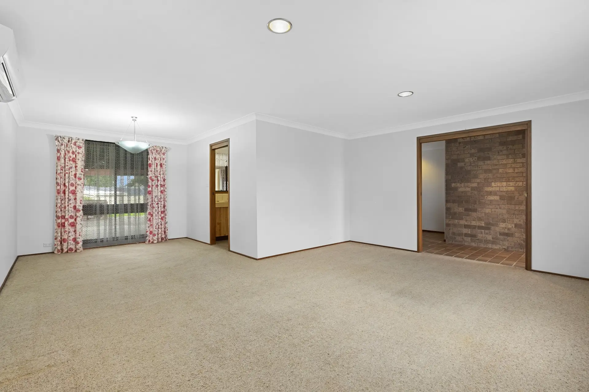 12 Keda Circuit, North Richmond Leased by Cutcliffe Properties - image 1