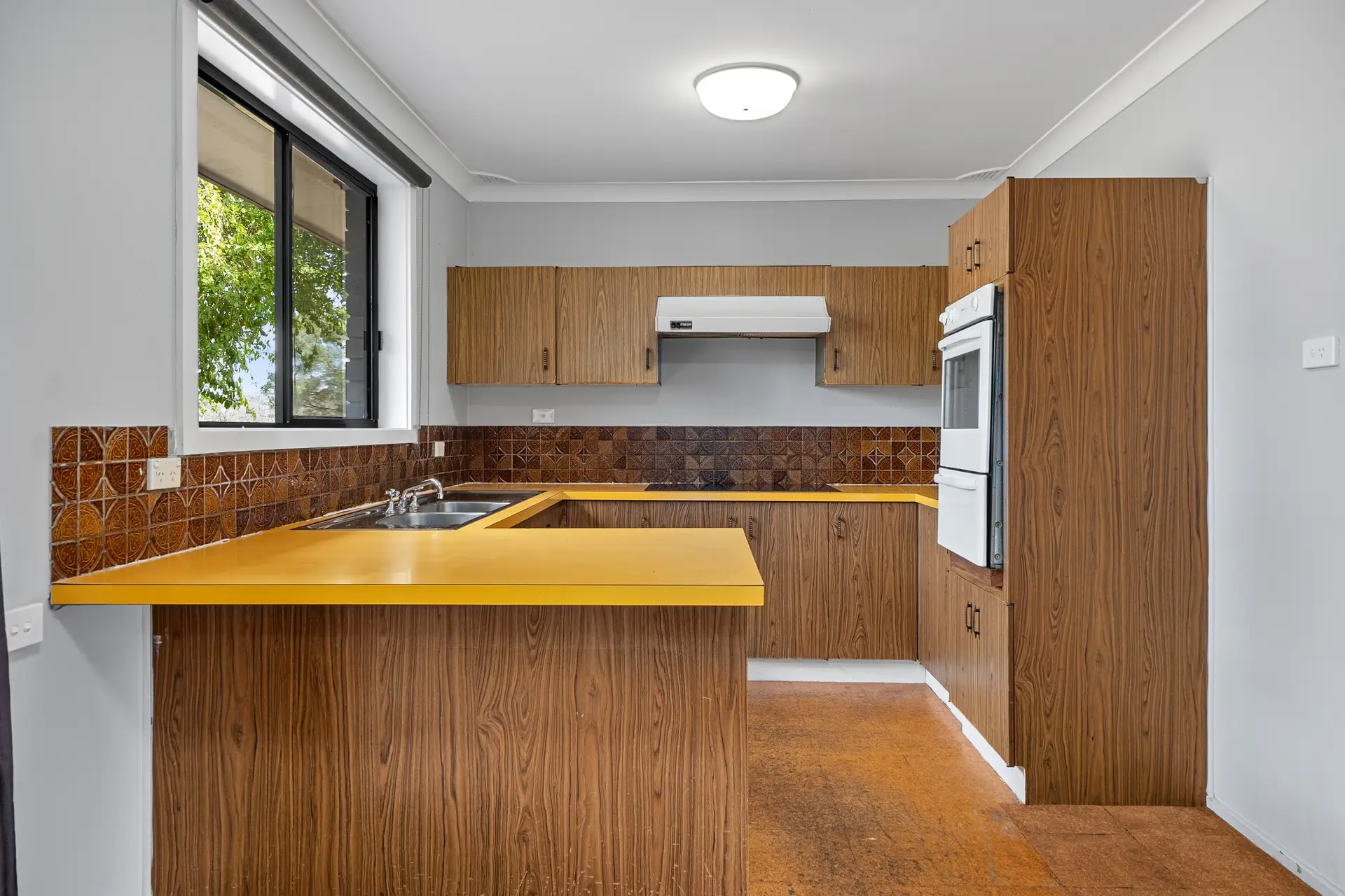 18 Hynds Road, Box Hill Leased by Cutcliffe Properties - image 1