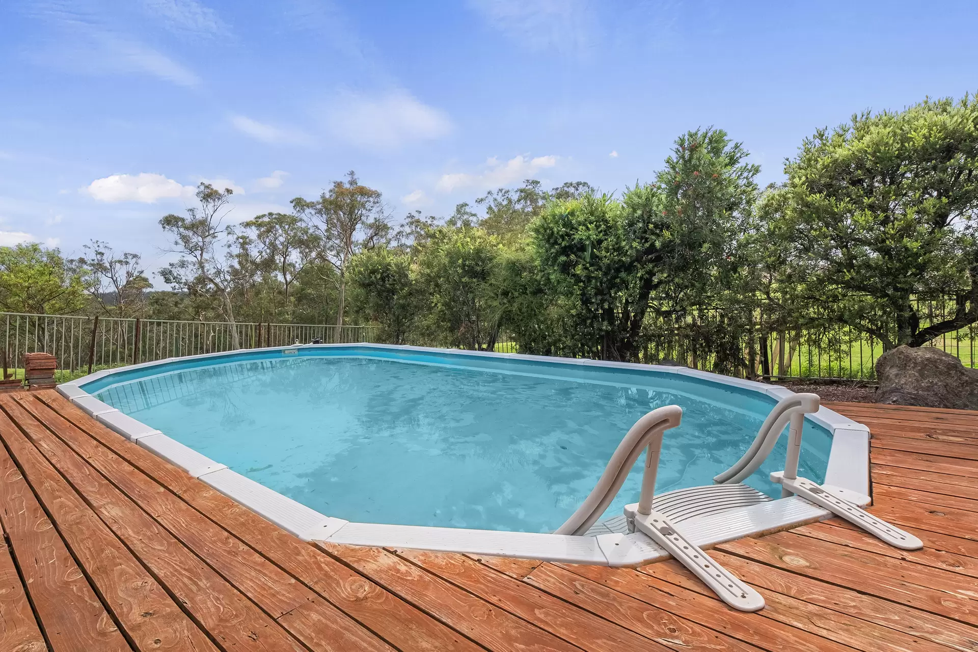 975 East Kurrajong Road, East Kurrajong Sold by Cutcliffe Properties - image 1