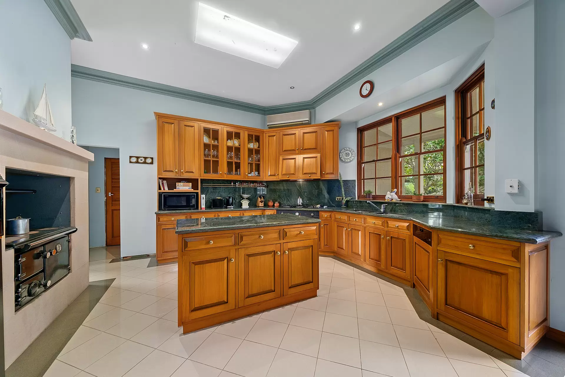 915 Bells Line of Road, Kurrajong Hills For Sale by Cutcliffe Properties - image 1