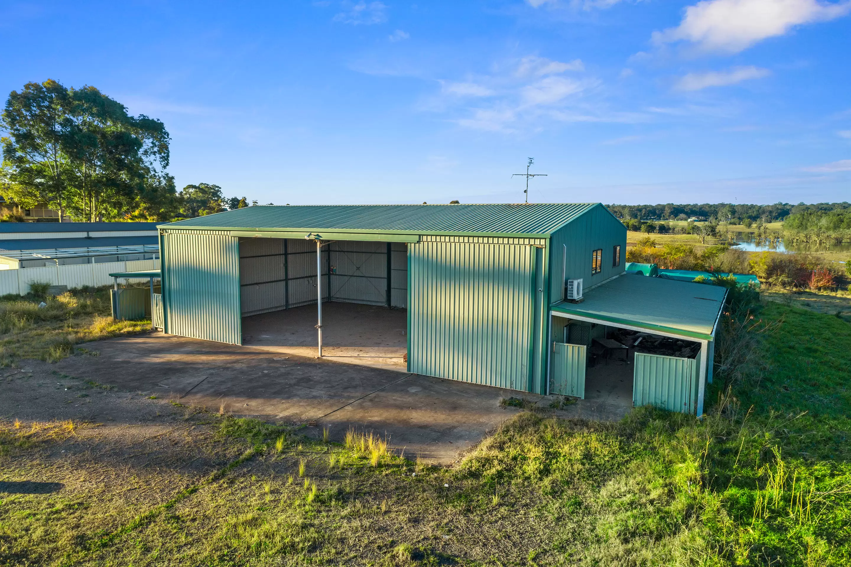 41 Wolseley Road, McGraths Hill For Sale by Cutcliffe Properties - image 2