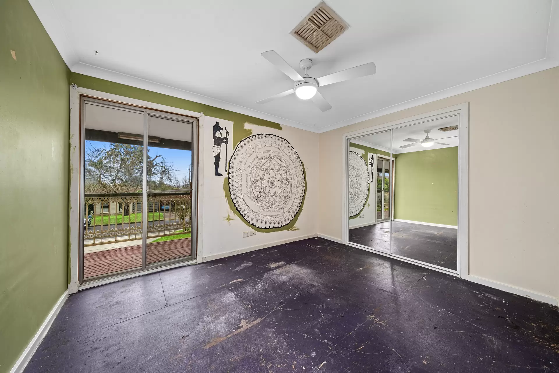 31 Cambridge Avenue, Windsor Auction by Cutcliffe Properties - image 1