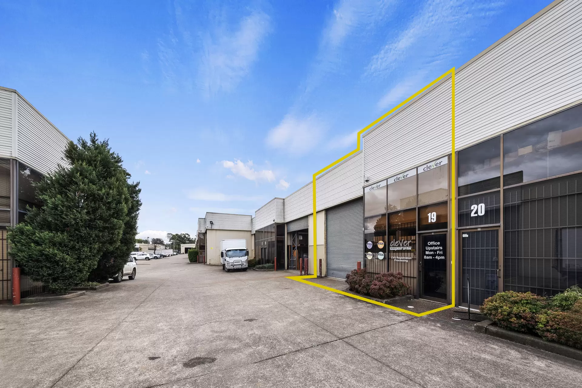 19/195 Prospect Highway, Seven Hills Leased by Cutcliffe Properties - image 1