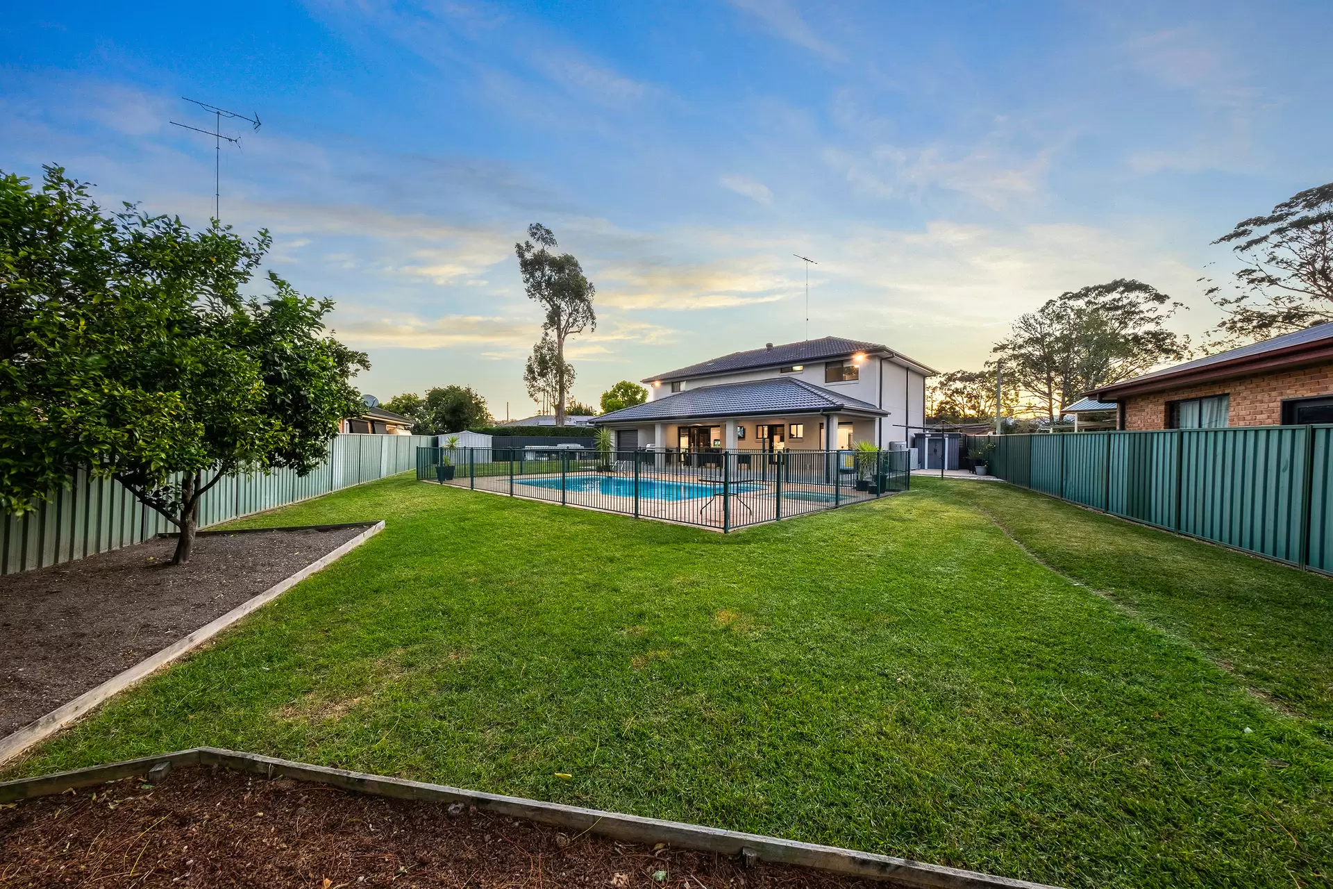 6 Yvonne Place, North Richmond Auction by Cutcliffe Properties - image 1