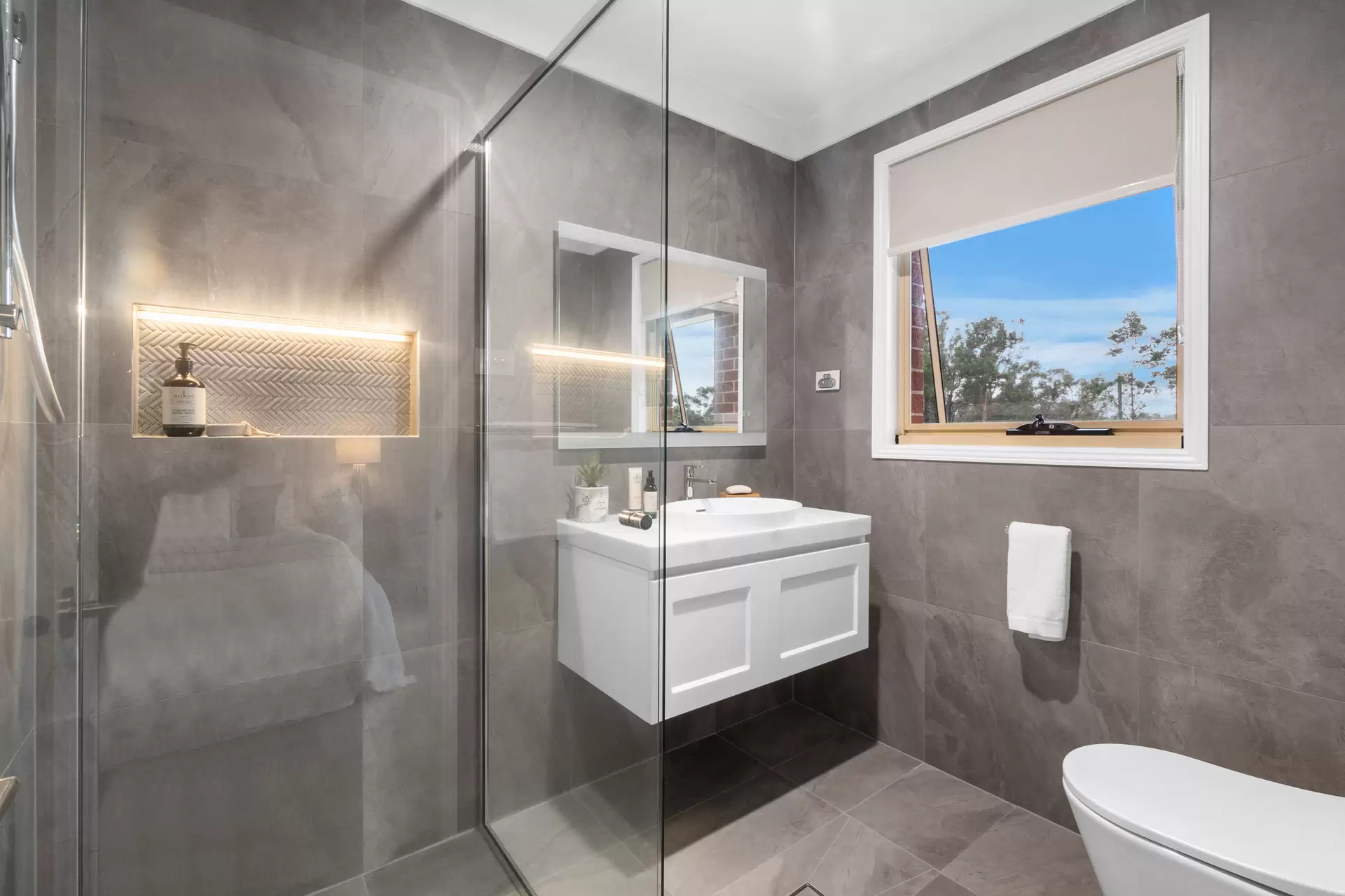2 Murriwong Grove, Ebenezer Sold by Cutcliffe Properties - image 1