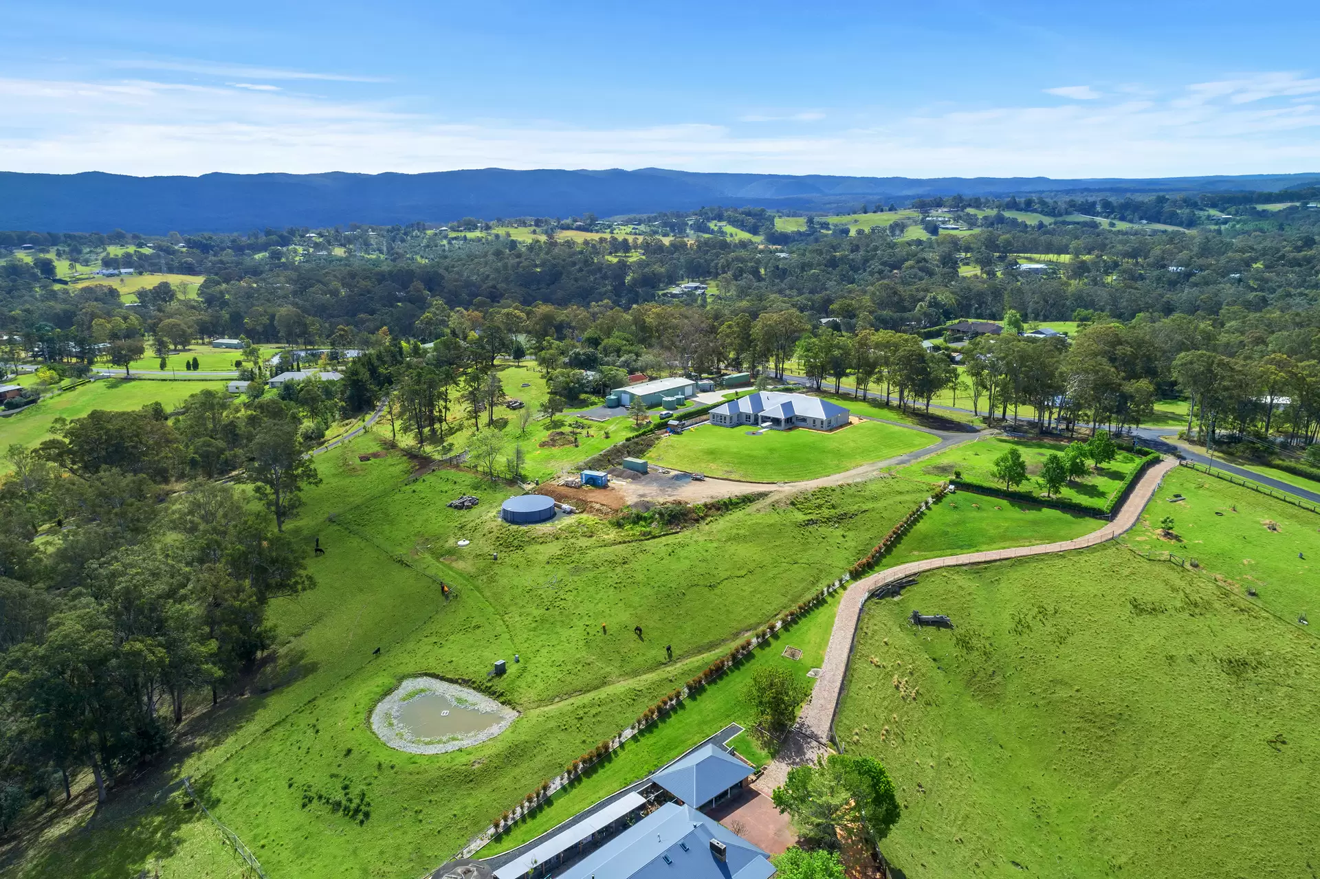 208 East Kurrajong Road, East Kurrajong For Sale by Cutcliffe Properties - image 1