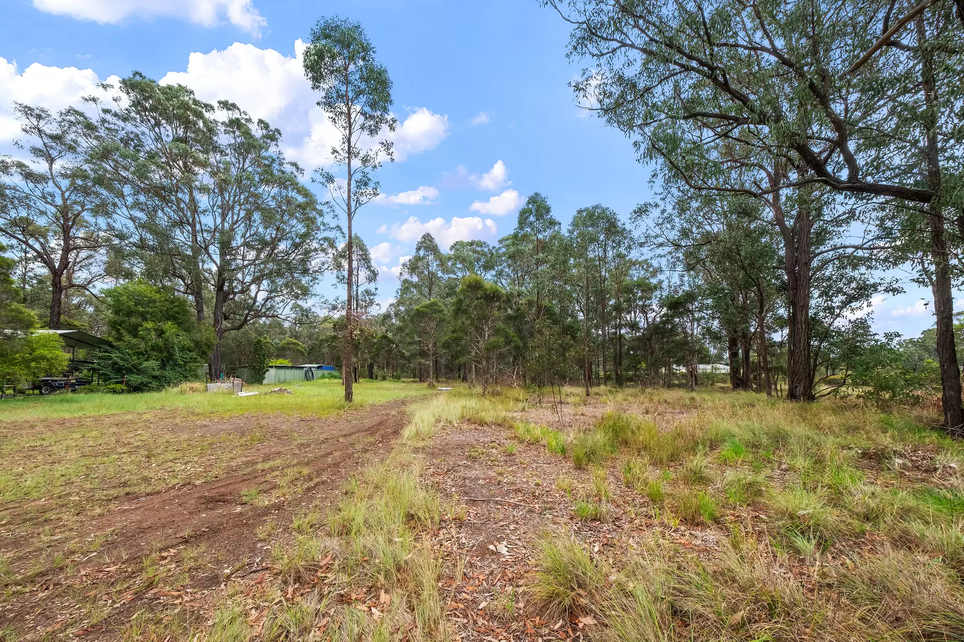 69-72 Camberwell Road, Vineyard Auction by Cutcliffe Properties - image 1