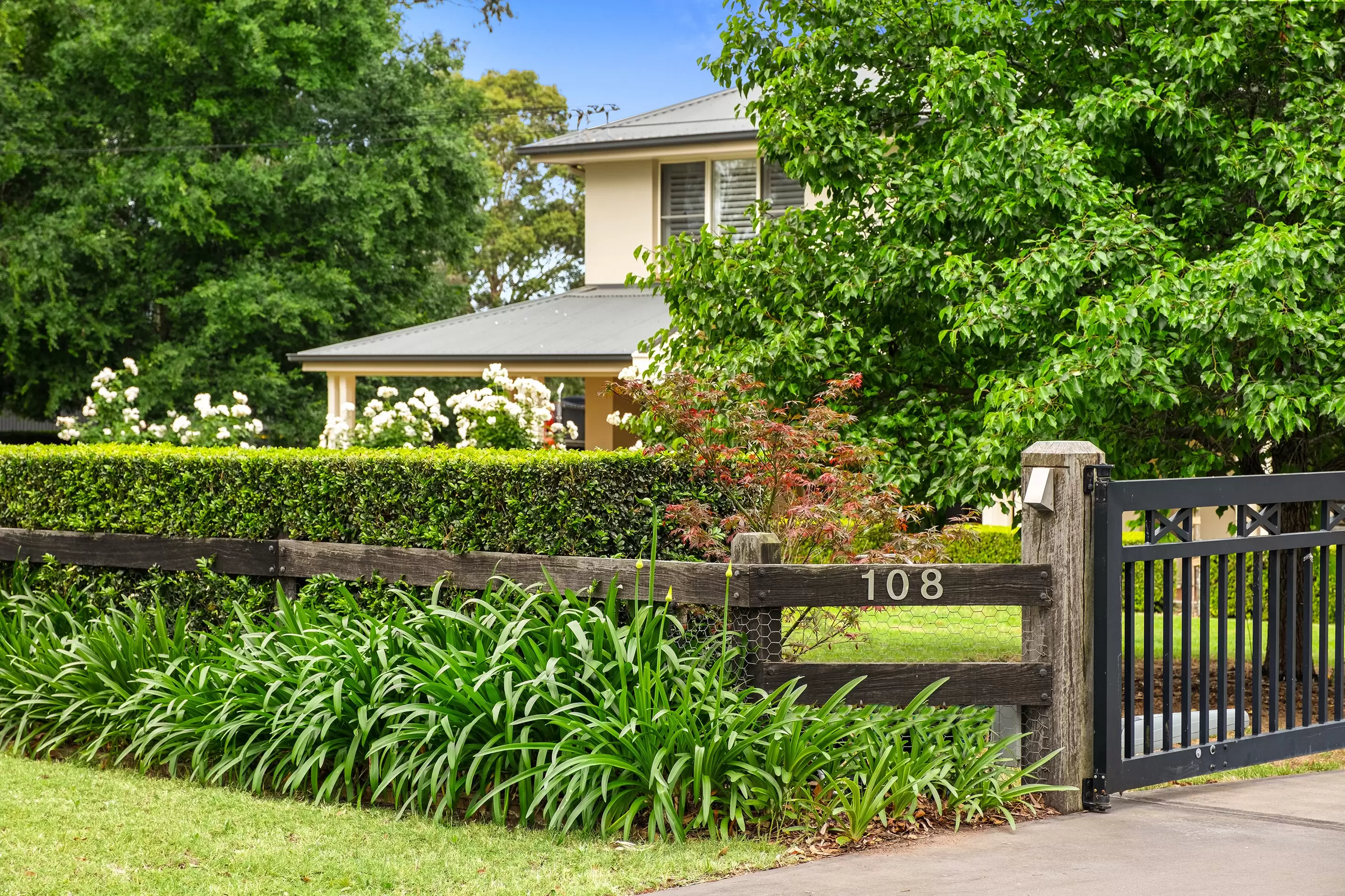 108 Midson Road, Oakville For Sale by Cutcliffe Properties - image 30