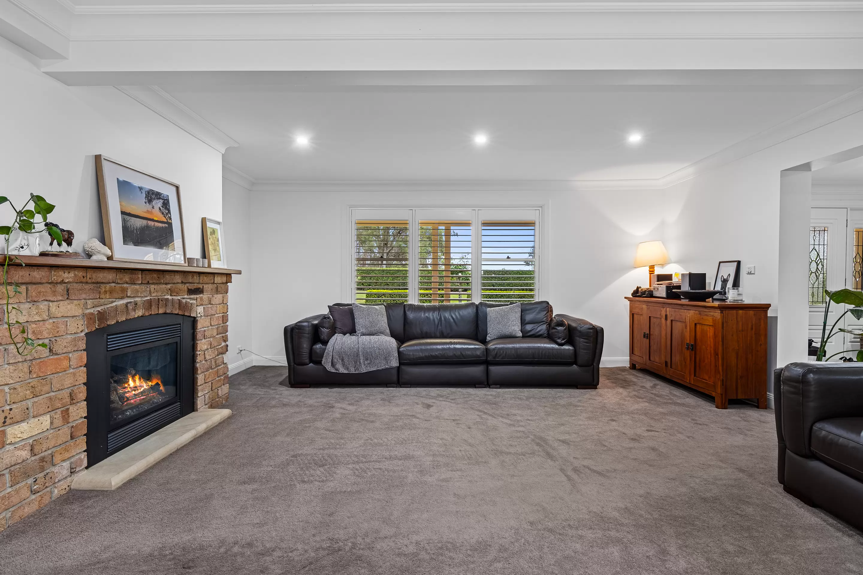 108 Midson Road, Oakville For Sale by Cutcliffe Properties - image 11