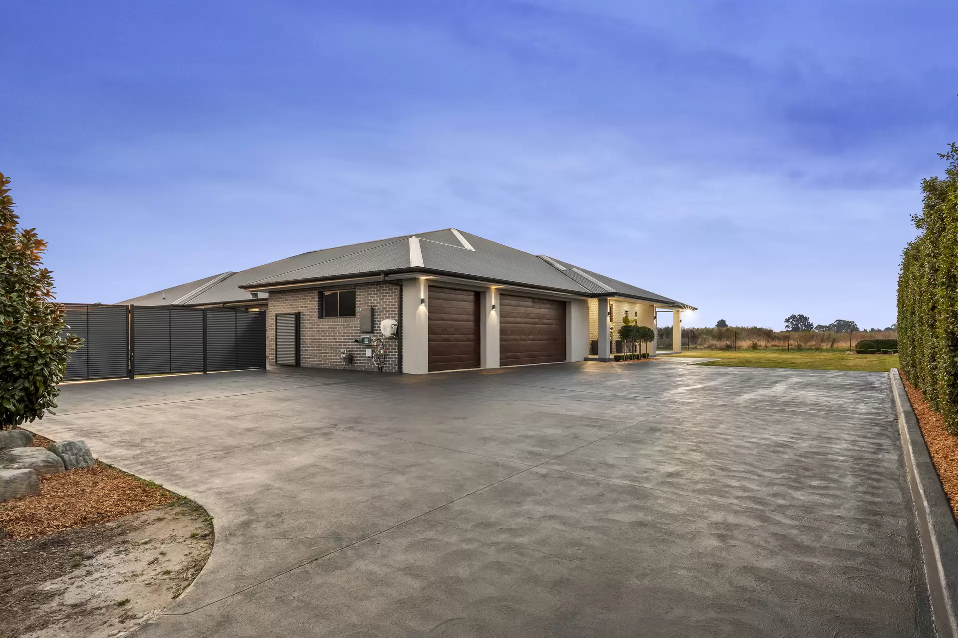 23 Eden Circuit, Pitt Town For Sale by Cutcliffe Properties - image 1