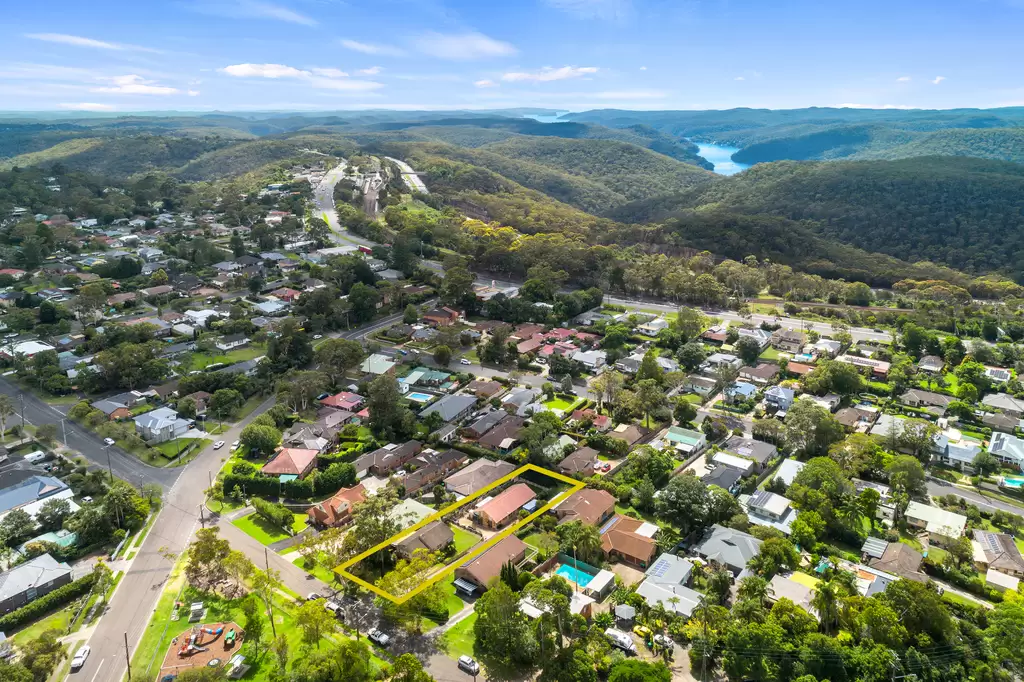 22 Anembo Road, Berowra Auction by Cutcliffe Properties