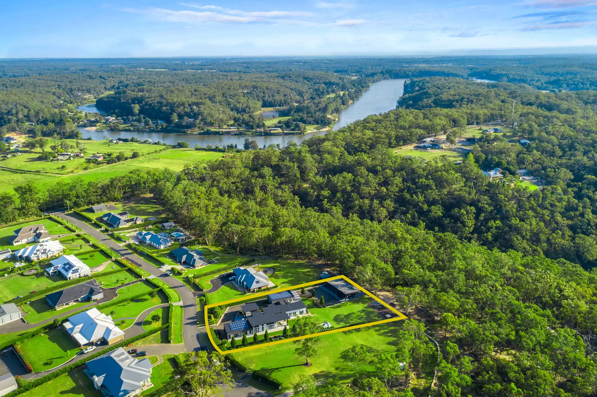 10 Moss Ridge, Sackville North For Sale by Cutcliffe Properties - image 1