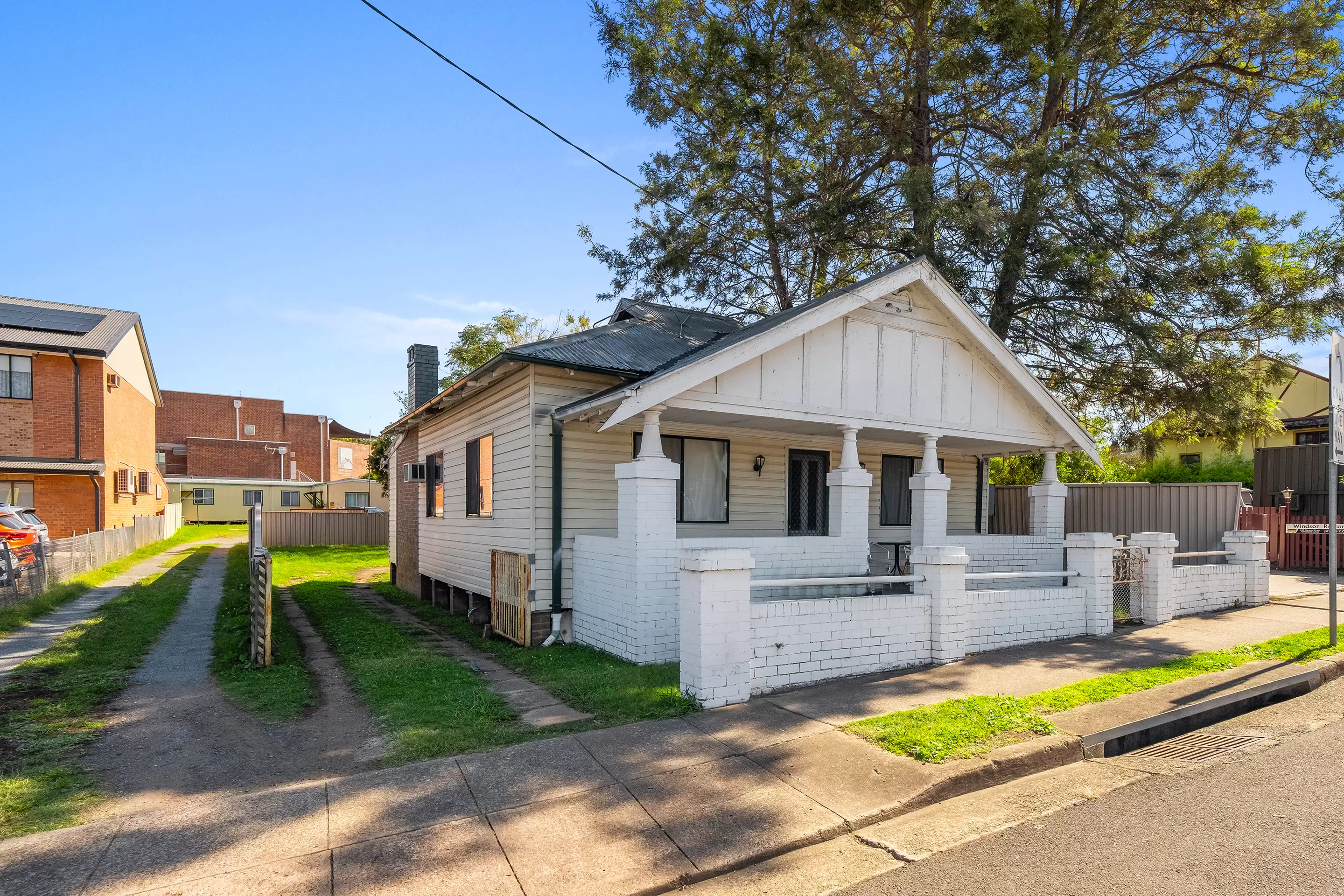 95 Macquarie Street & 1A Suffolk Street, Windsor For Sale by Cutcliffe Properties - image 11