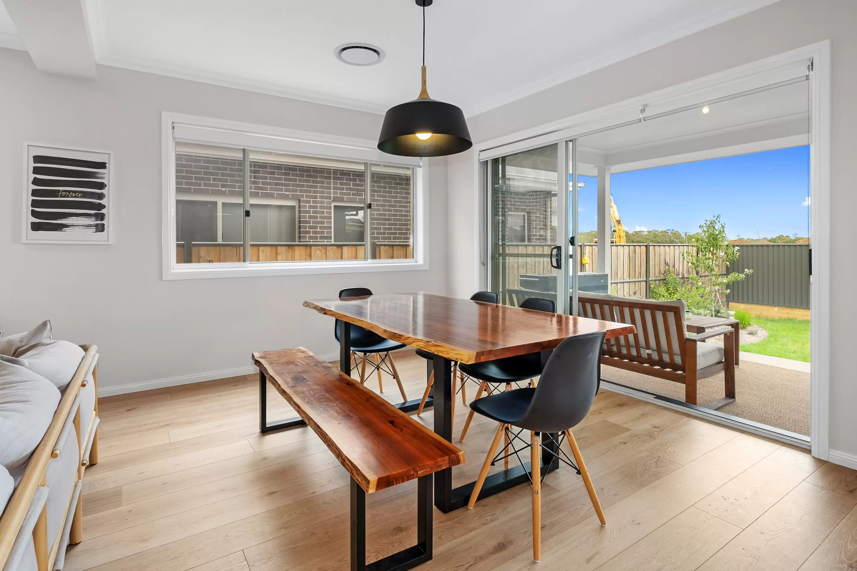 8 Arches Avenue, Box Hill Auction by Cutcliffe Properties - image 3