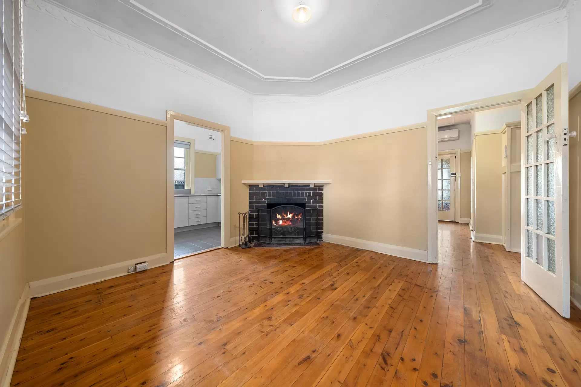 102 Francis Street, Richmond Auction by Cutcliffe Properties - image 1