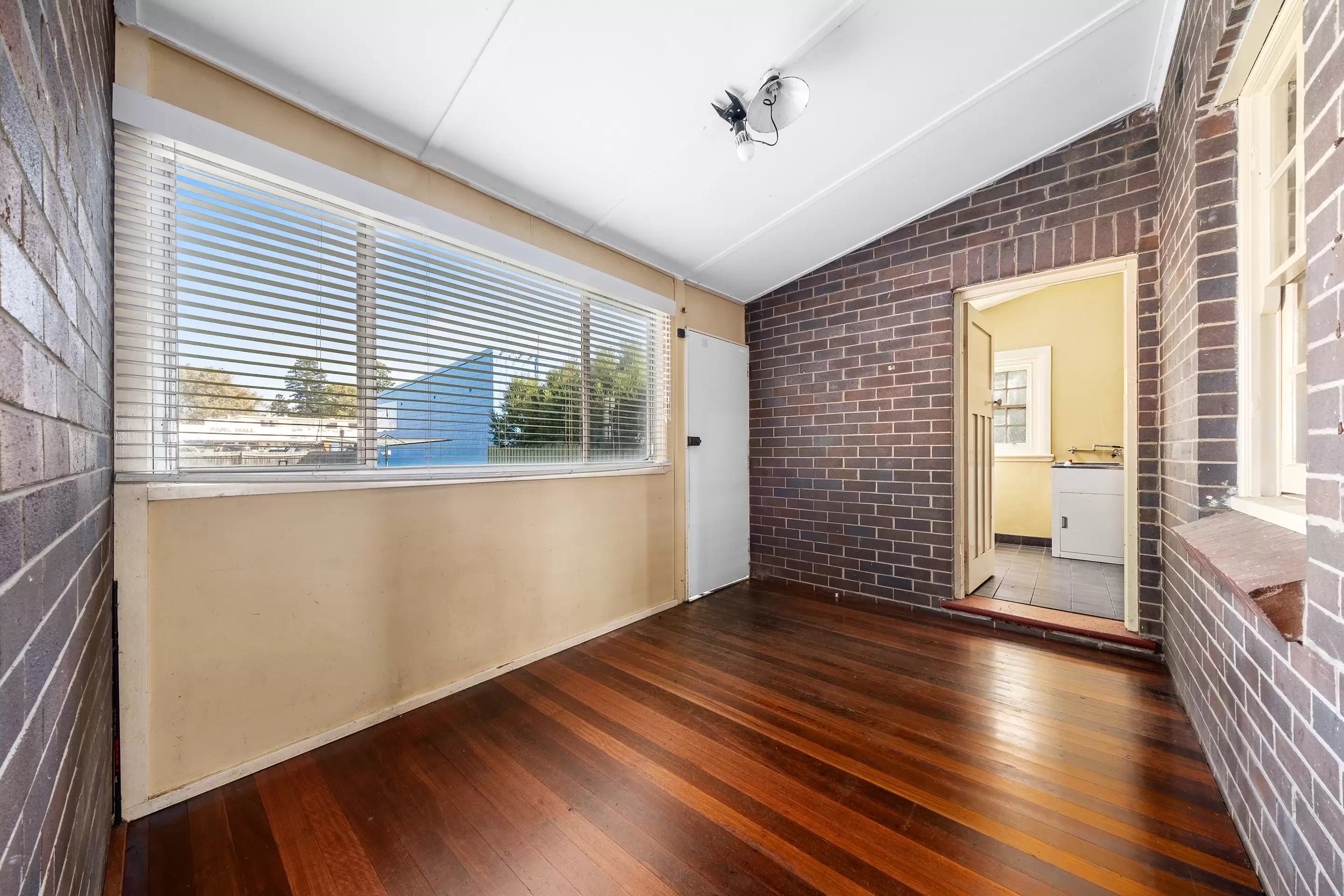 102 Francis Street, Richmond Auction by Cutcliffe Properties - image 12