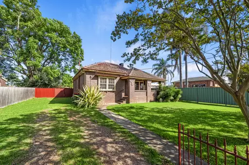 102 Francis Street, Richmond Auction by Cutcliffe Properties