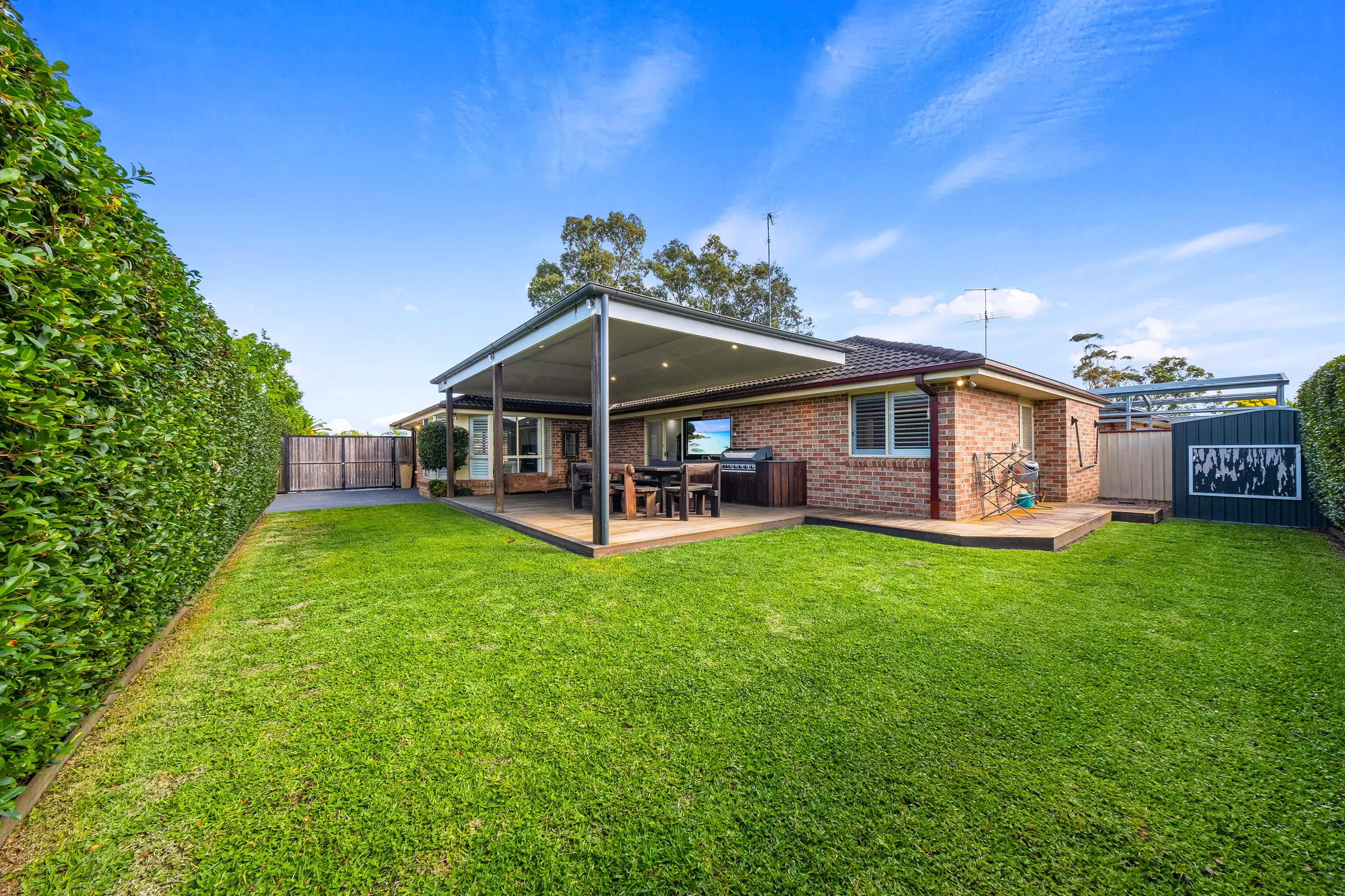 11 Wolseley Road, McGraths Hill For Sale by Cutcliffe Properties - image 2