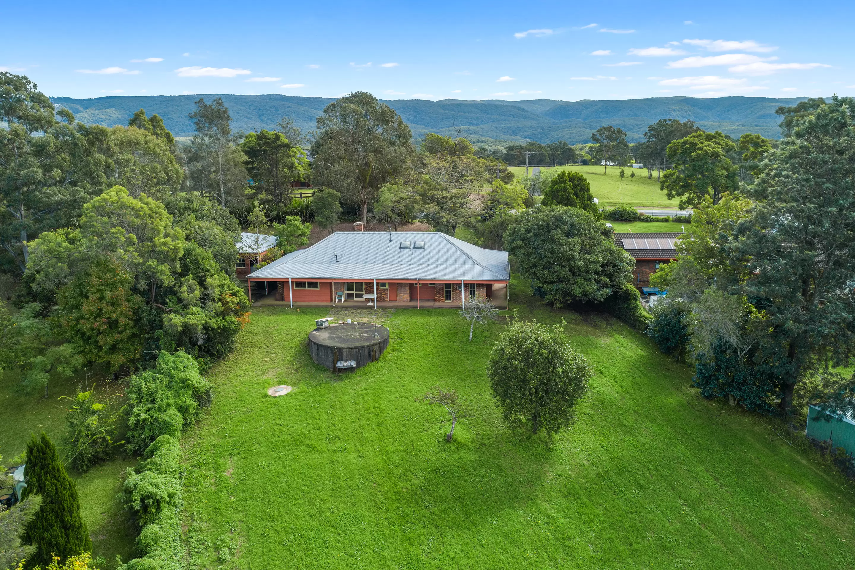 490 Comleroy Road, Kurrajong For Sale by Cutcliffe Properties - image 2