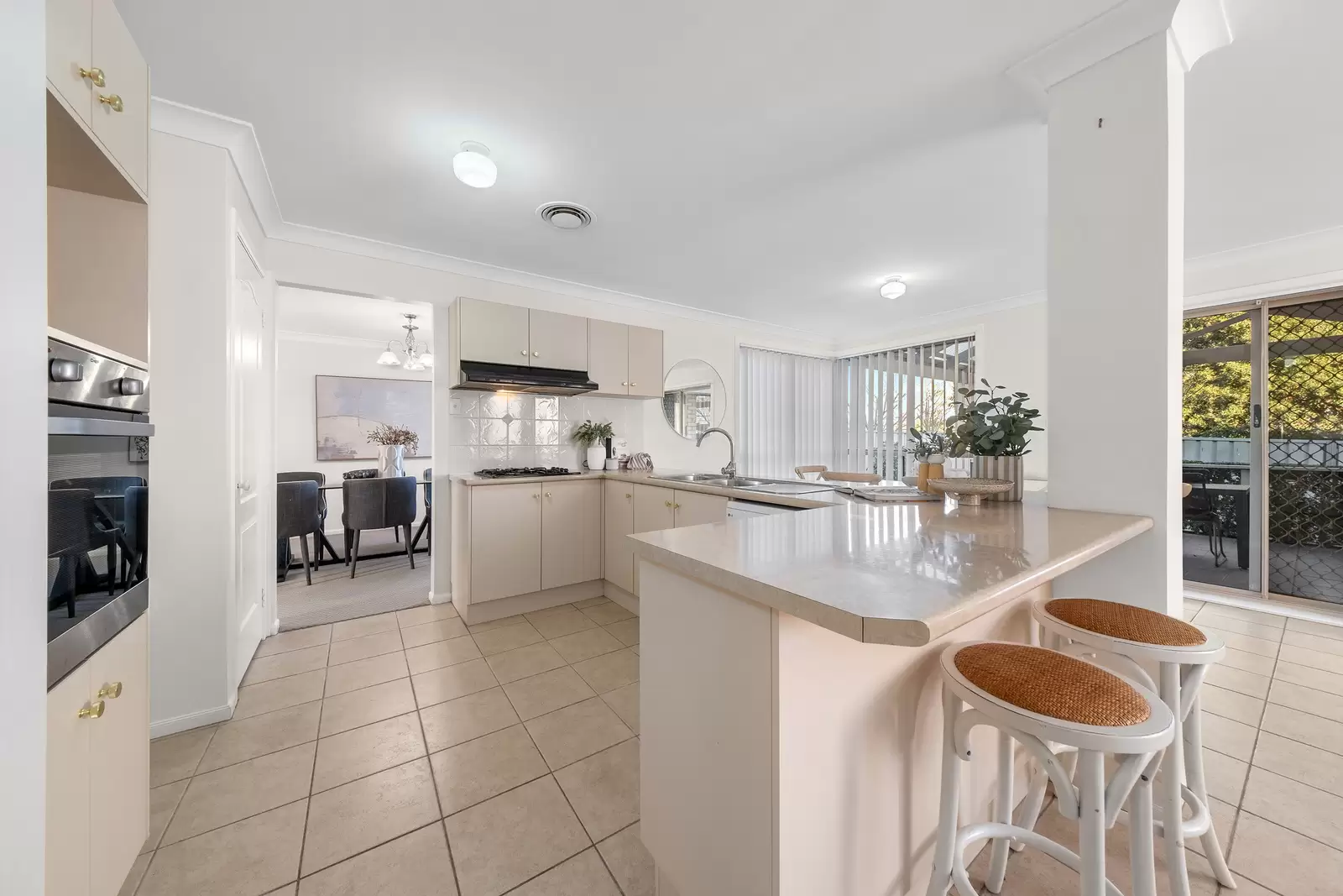 17 Nimbus Close, Kellyville Auction by Cutcliffe Properties - image 11