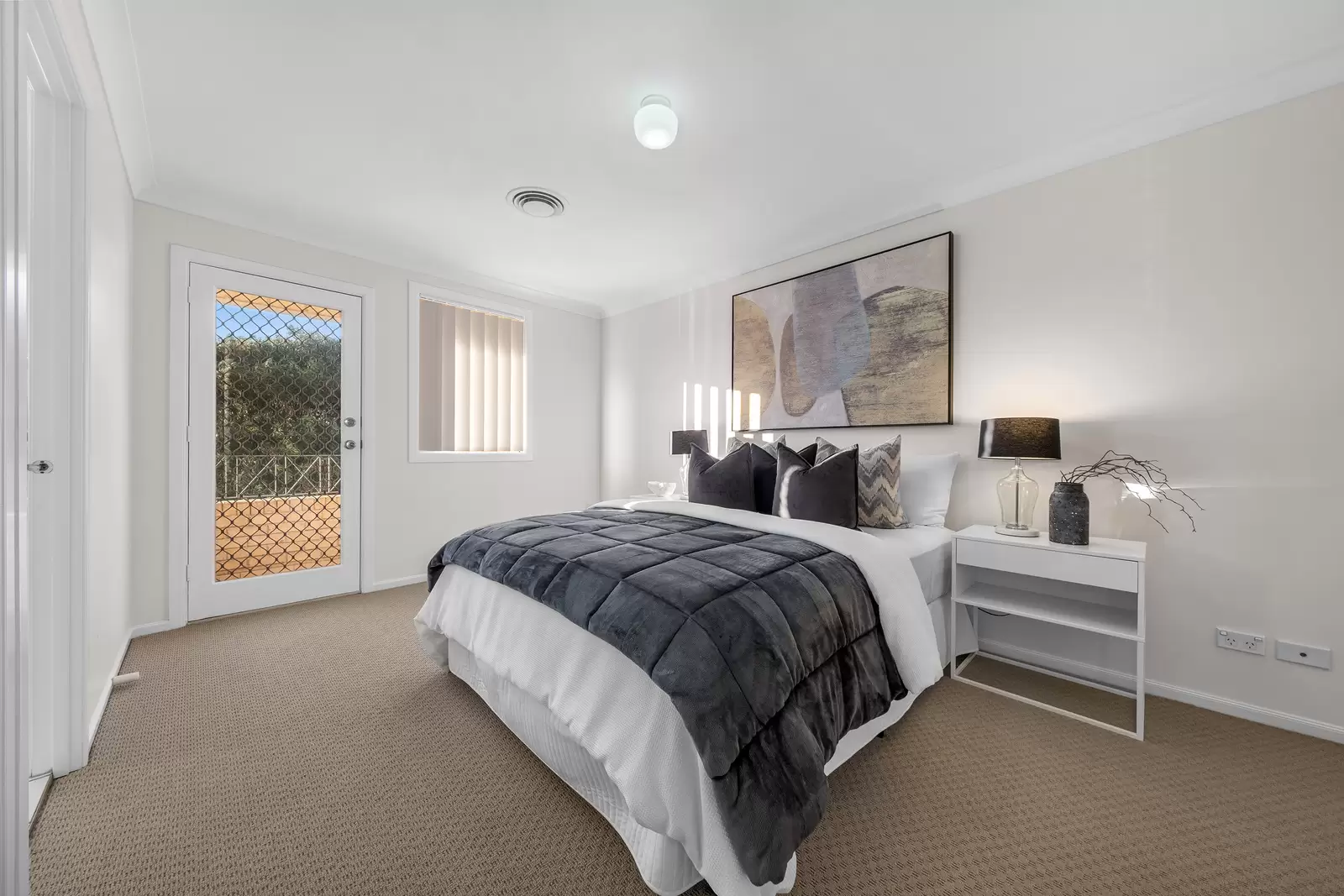 17 Nimbus Close, Kellyville Auction by Cutcliffe Properties - image 16