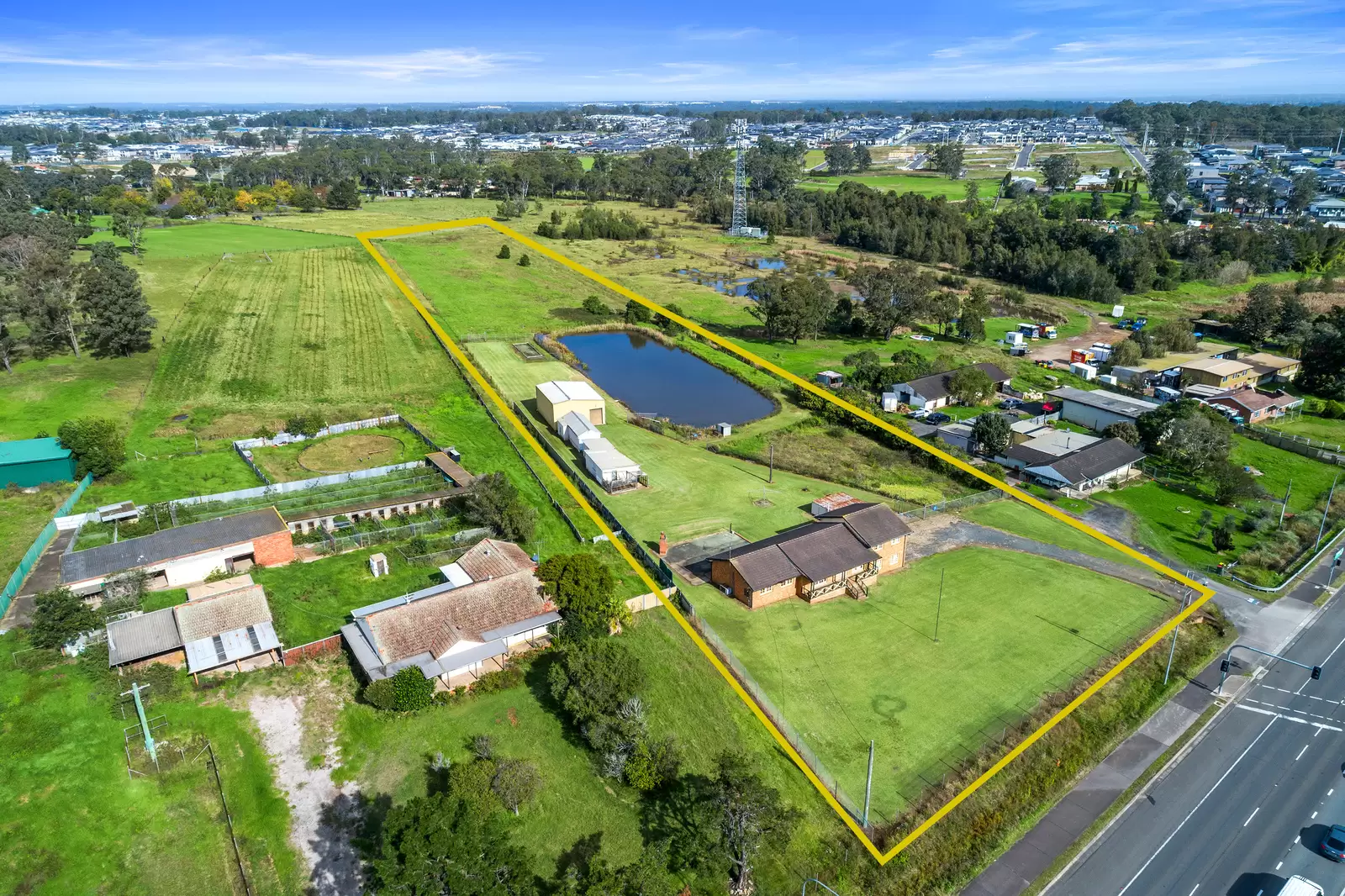 1316 Windsor Road, Grantham Farm Auction by Cutcliffe Properties - image 18