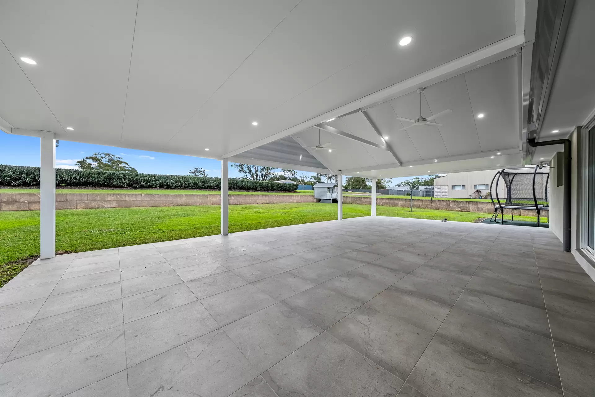 138-146 Government Road, Berkshire Park Sold by Cutcliffe Properties - image 1