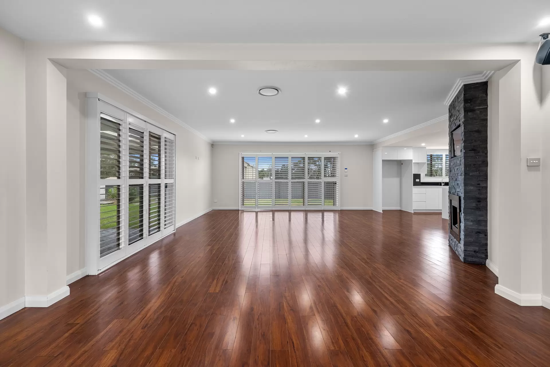 138-146 Government Road, Berkshire Park Sold by Cutcliffe Properties - image 1