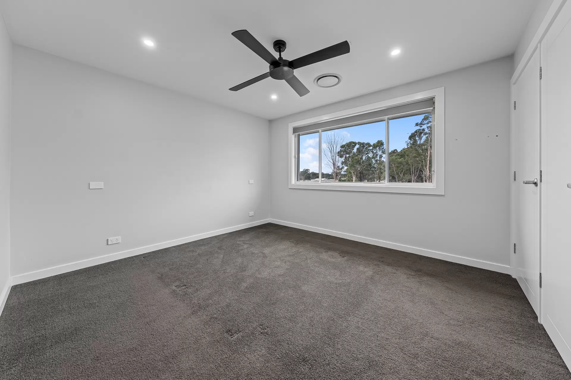 138-146 Government Road, Berkshire Park Sold by Cutcliffe Properties - image 1