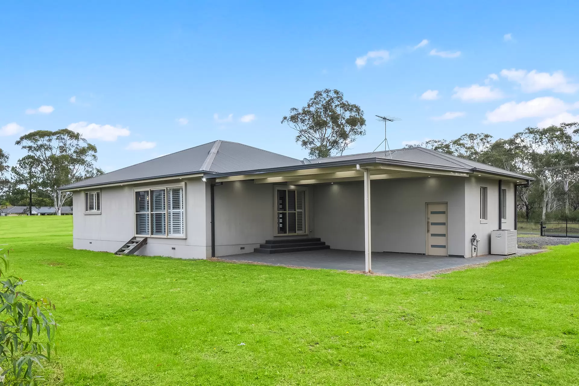 138-146 Government Road, Berkshire Park Auction by Cutcliffe Properties - image 1