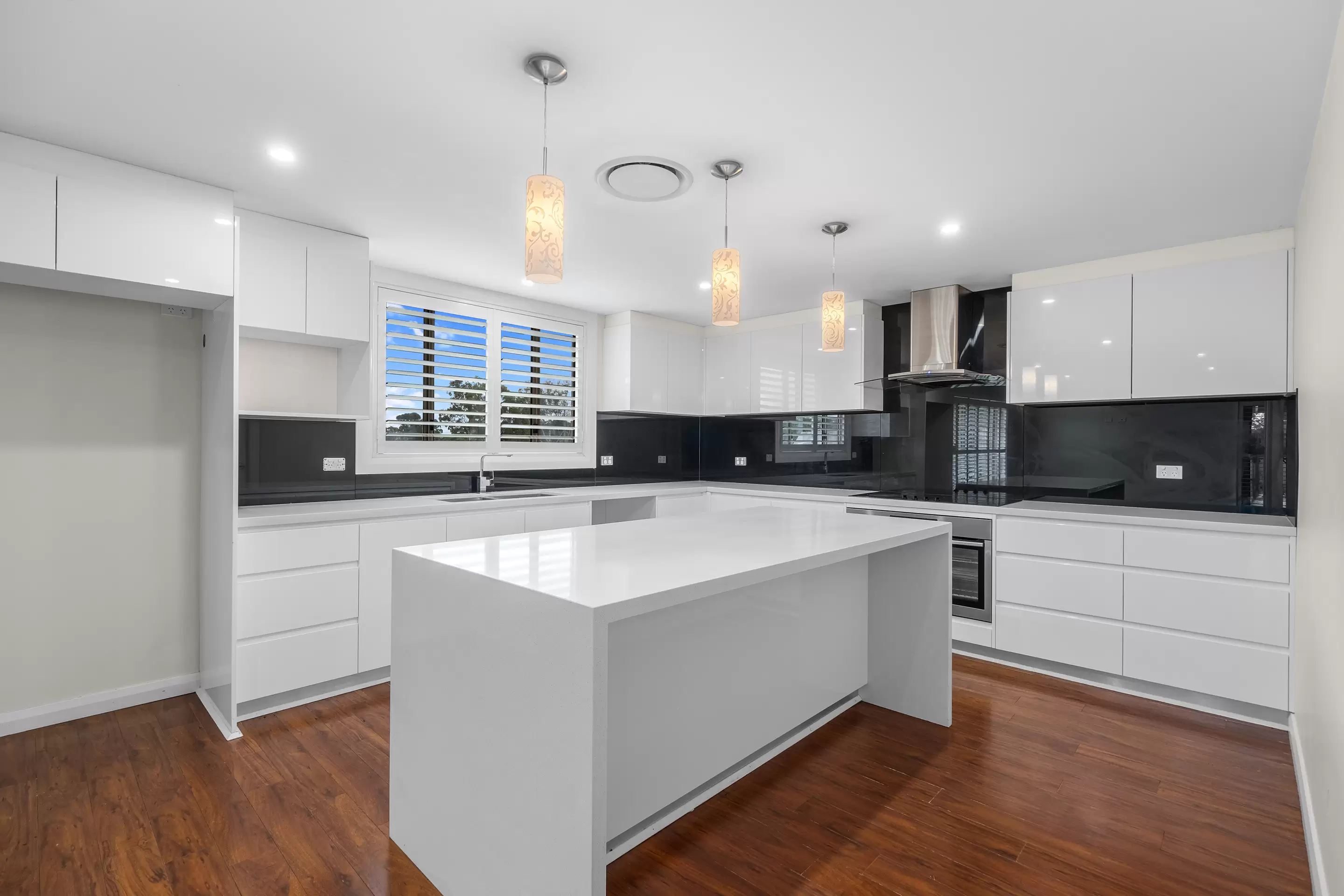 138-146 Government Road, Berkshire Park Sold by Cutcliffe Properties - image 6