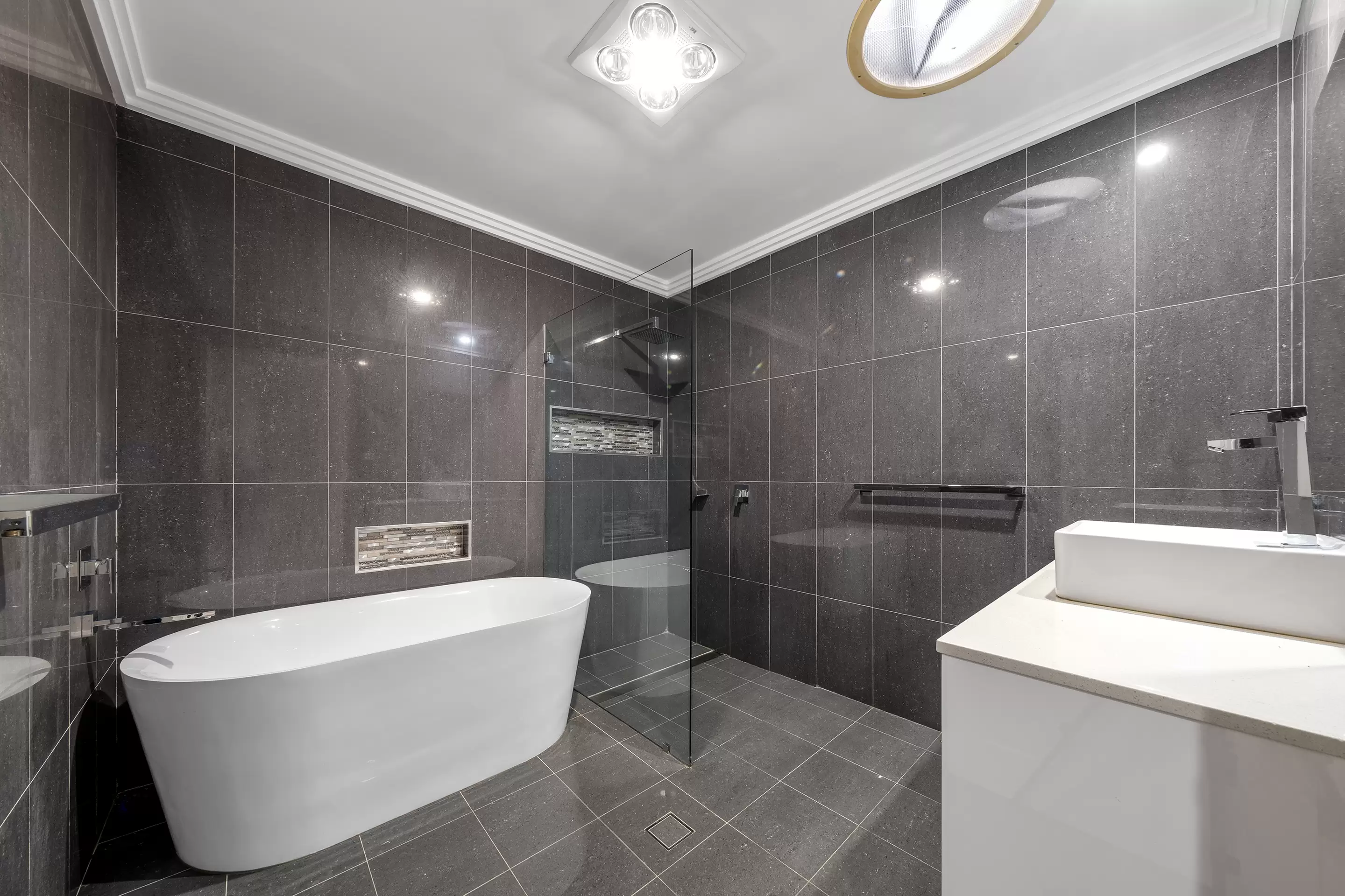 138-146 Government Road, Berkshire Park Auction by Cutcliffe Properties - image 11