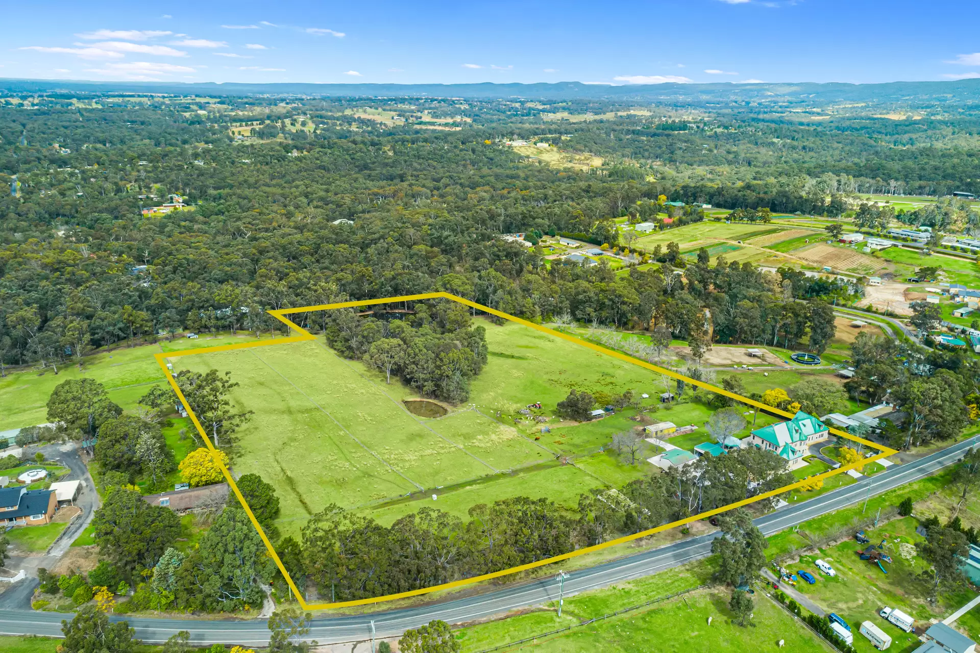 708 East Kurrajong Road, East Kurrajong For Sale by Cutcliffe Properties - image 1