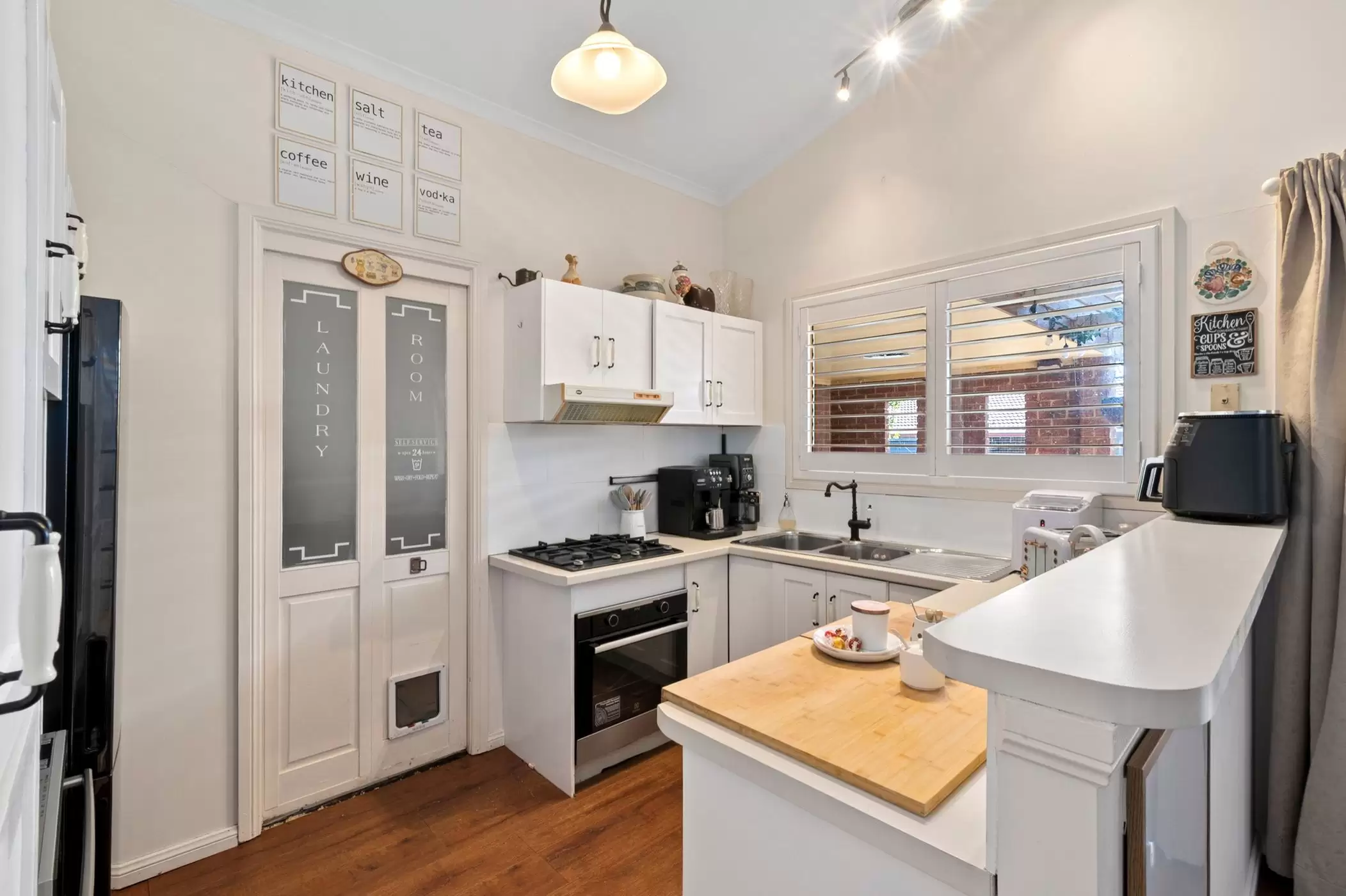 679 George Street, South Windsor Sold by Cutcliffe Properties - image 3