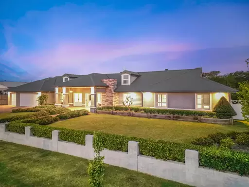 10 Eden Circuit, Pitt Town For Sale by Cutcliffe Properties