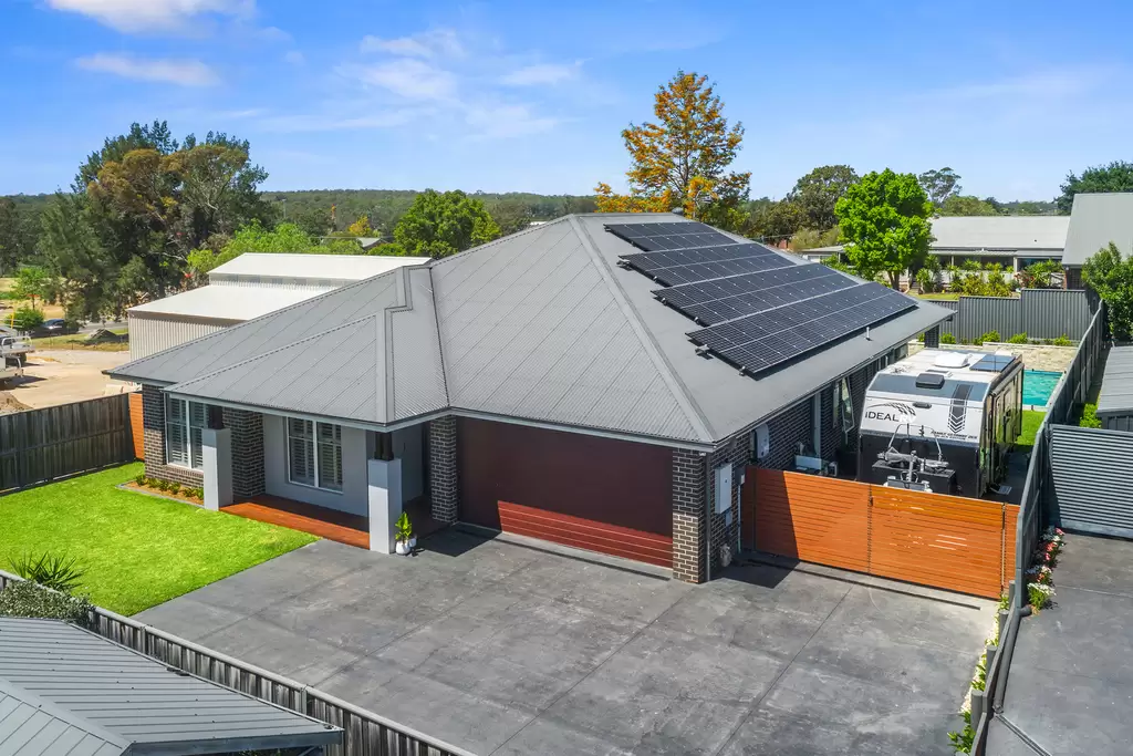 21 Fernadell Drive, Pitt Town For Sale by Cutcliffe Properties