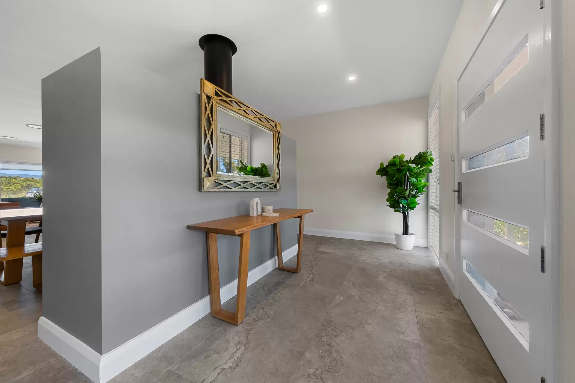 357 East Kurrajong Road, East Kurrajong Sold by Cutcliffe Properties - image 1